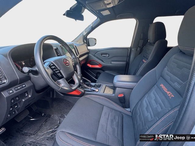 Used 2023 Nissan Frontier PRO-4X w/ Pro Convenience Package AWD/4WD image 9