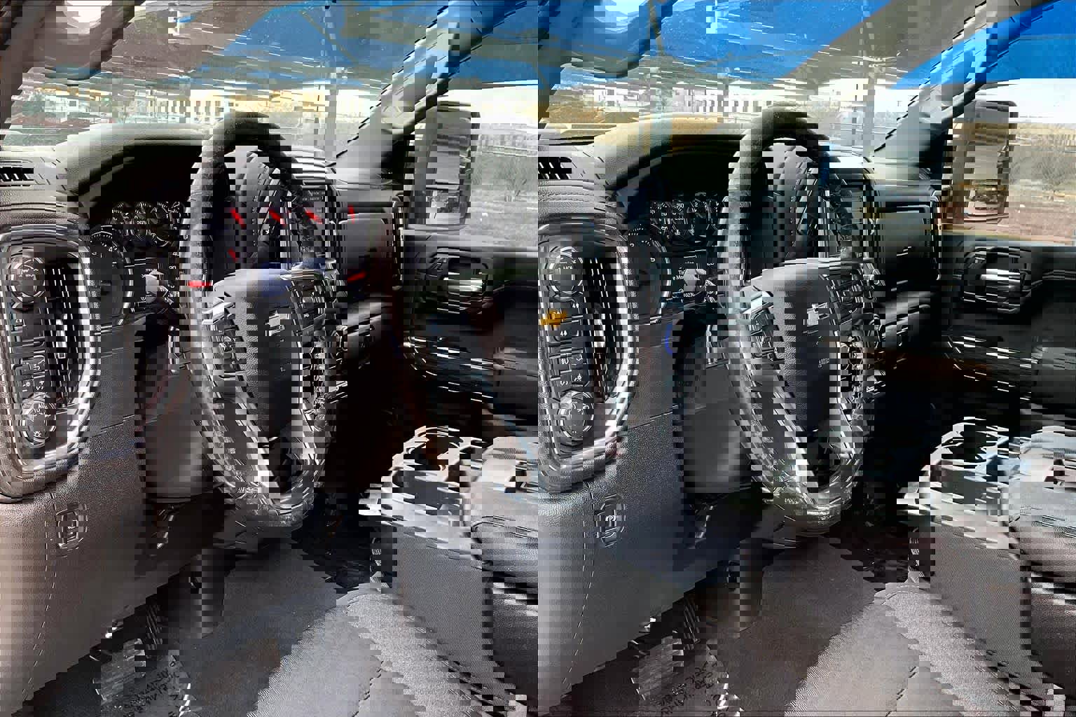 Used 2022 Chevrolet Silverado 2500 LT w/ Convenience Package image 18