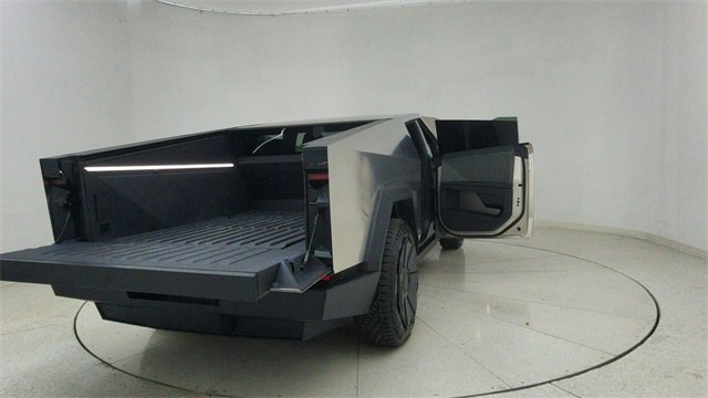 Used 2024 Tesla Cybertruck Cyberbeast image 69