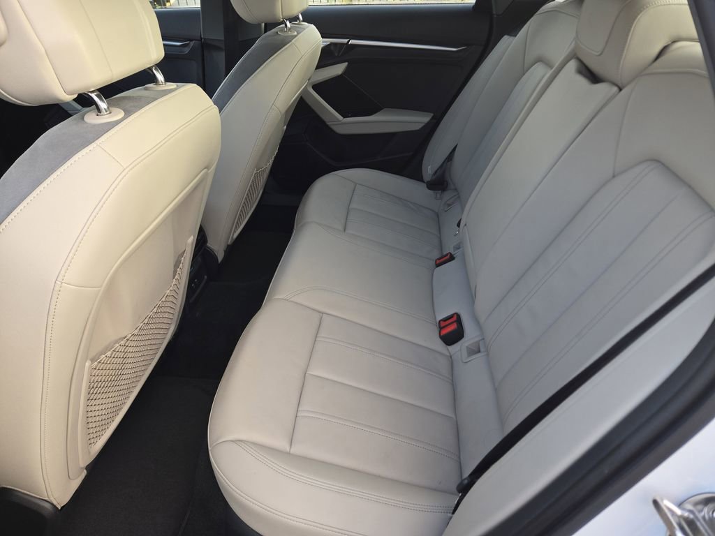 Used 2024 Audi A3 2.0T Premium image 18