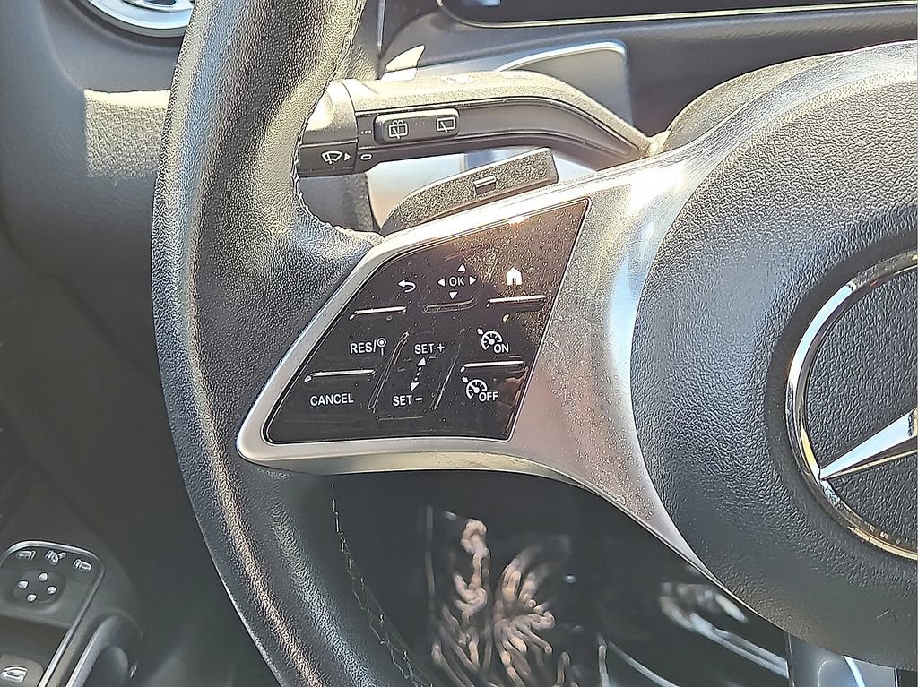 Used 2025 Mercedes-Benz GLB 250 4MATIC image 19