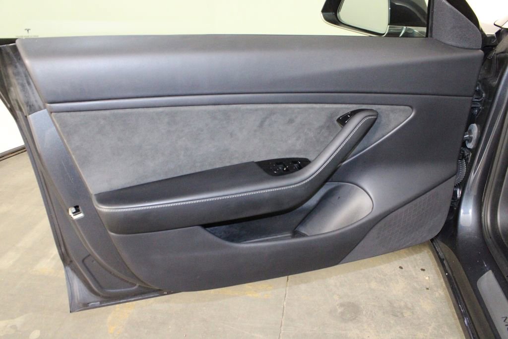 Used 2020 Tesla Model 3 Long Range image 15