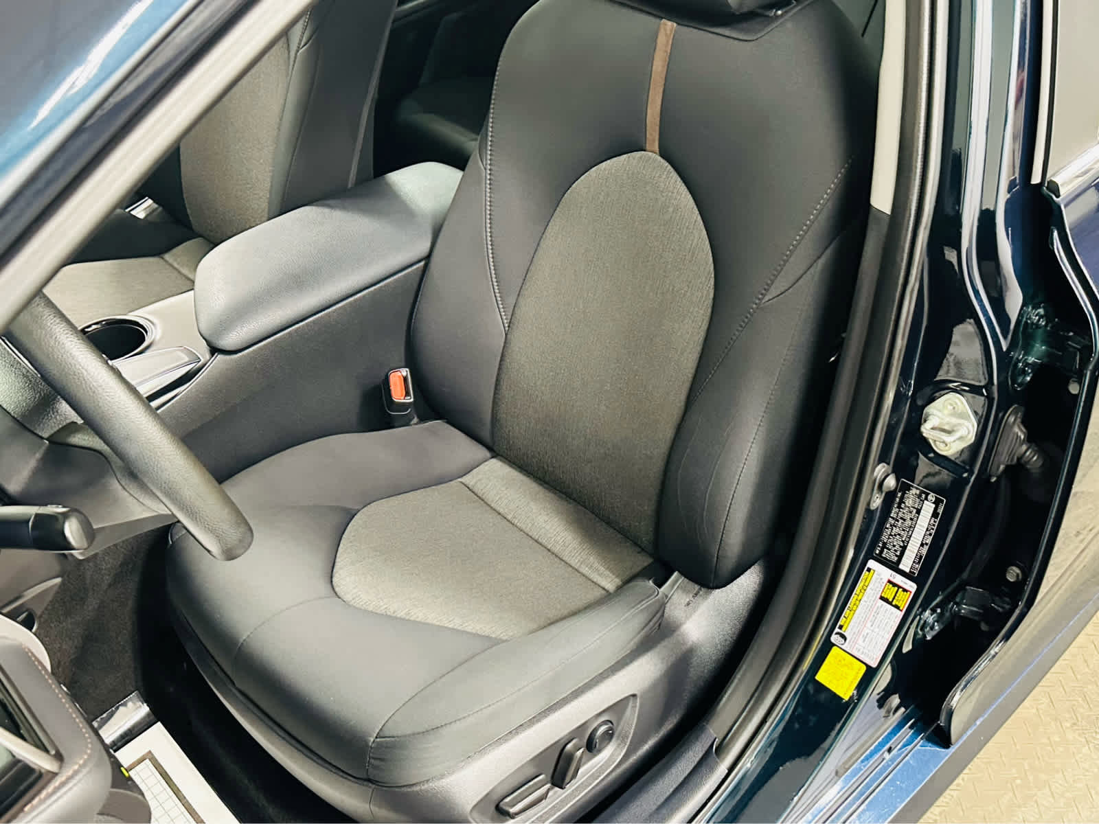 Certified 2020 Toyota Camry LE w/ Carpet Mat Package image 22