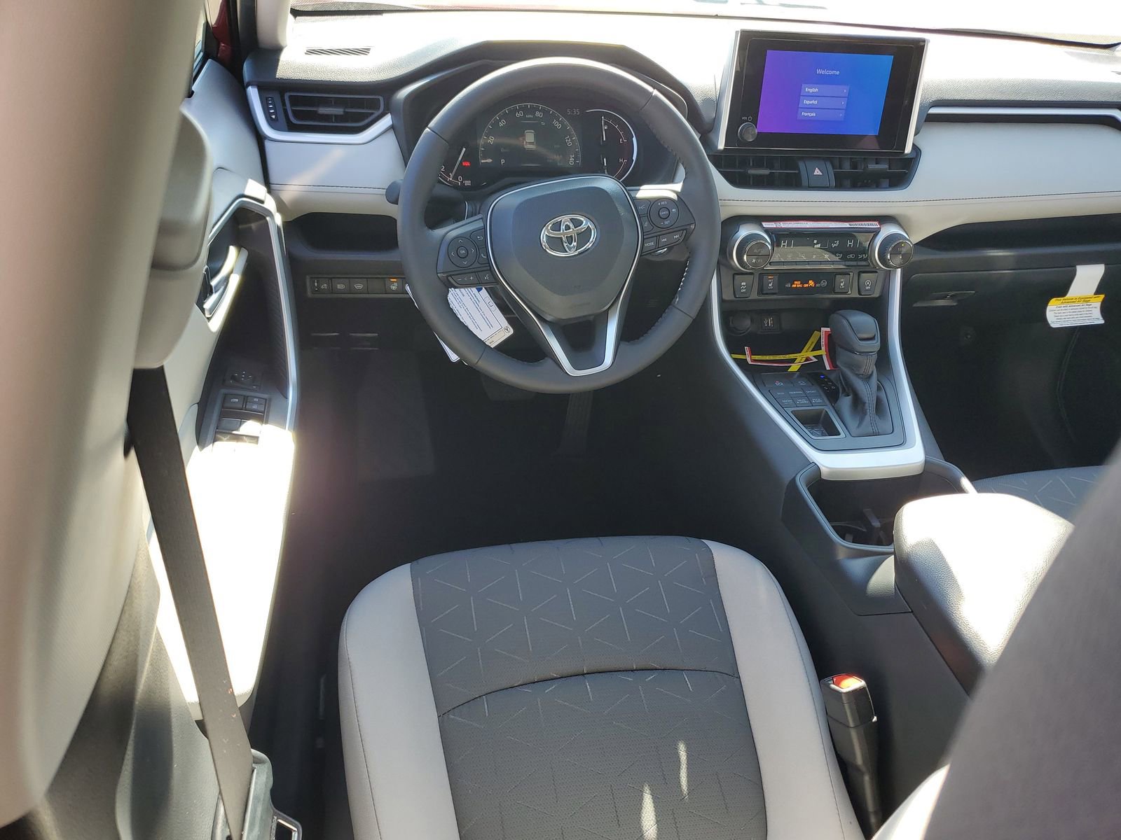 Certified 2025 Toyota RAV4 XLE w/ Convenience Package image 11
