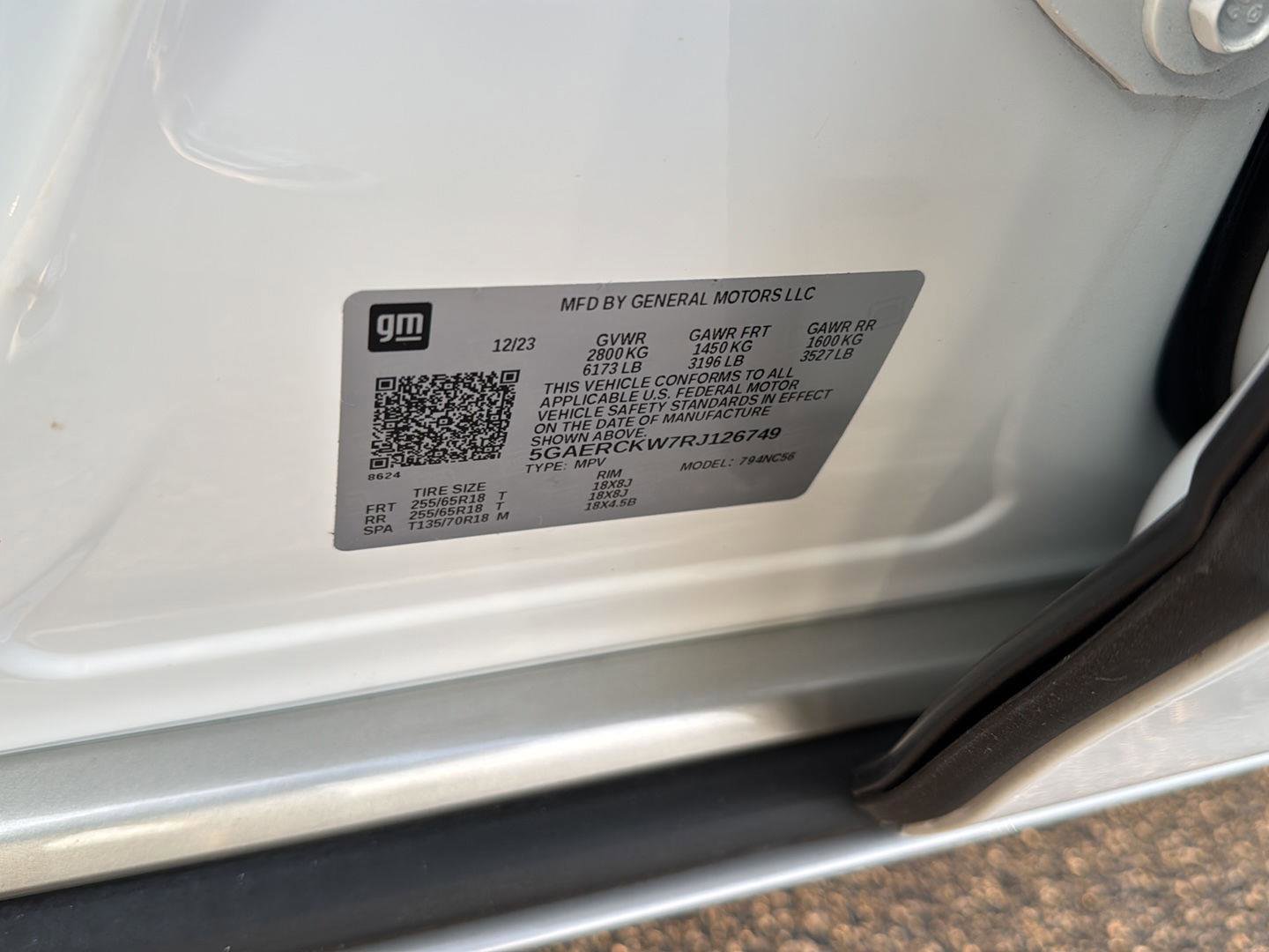 Used 2024 Buick Enclave Premium image 40