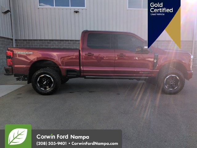 Certified 2025 Ford F350 Platinum w/ Tremor Off-Road Package AWD/4WD image 2
