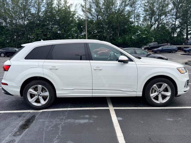 Used 2023 Audi Q7 2.0T Premium Plus w/ Premium Plus Package AWD/4WD image 8
