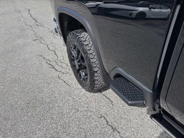 Used 2025 Chevrolet Silverado 2500 LTZ w/ LTZ Premium Package image 54