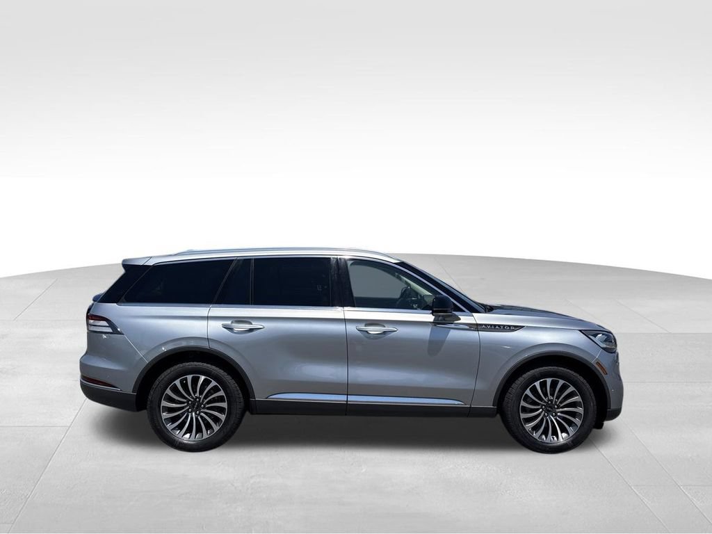Used 2020 Lincoln Aviator Reserve w/ Equipment Group 201A AWD/4WD image 5