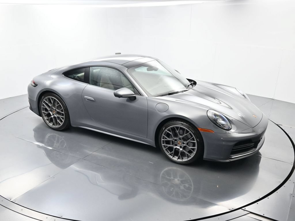 Certified 2025 Porsche 911 Carrera RWD image 35