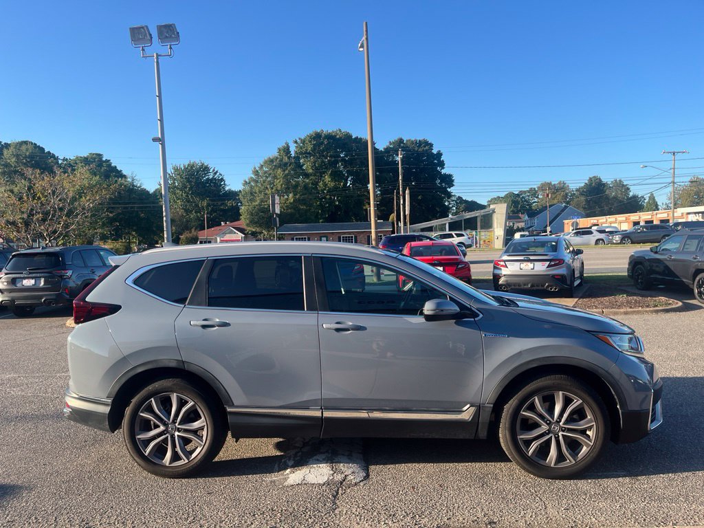 Used 2022 Honda CR-V Touring image 3