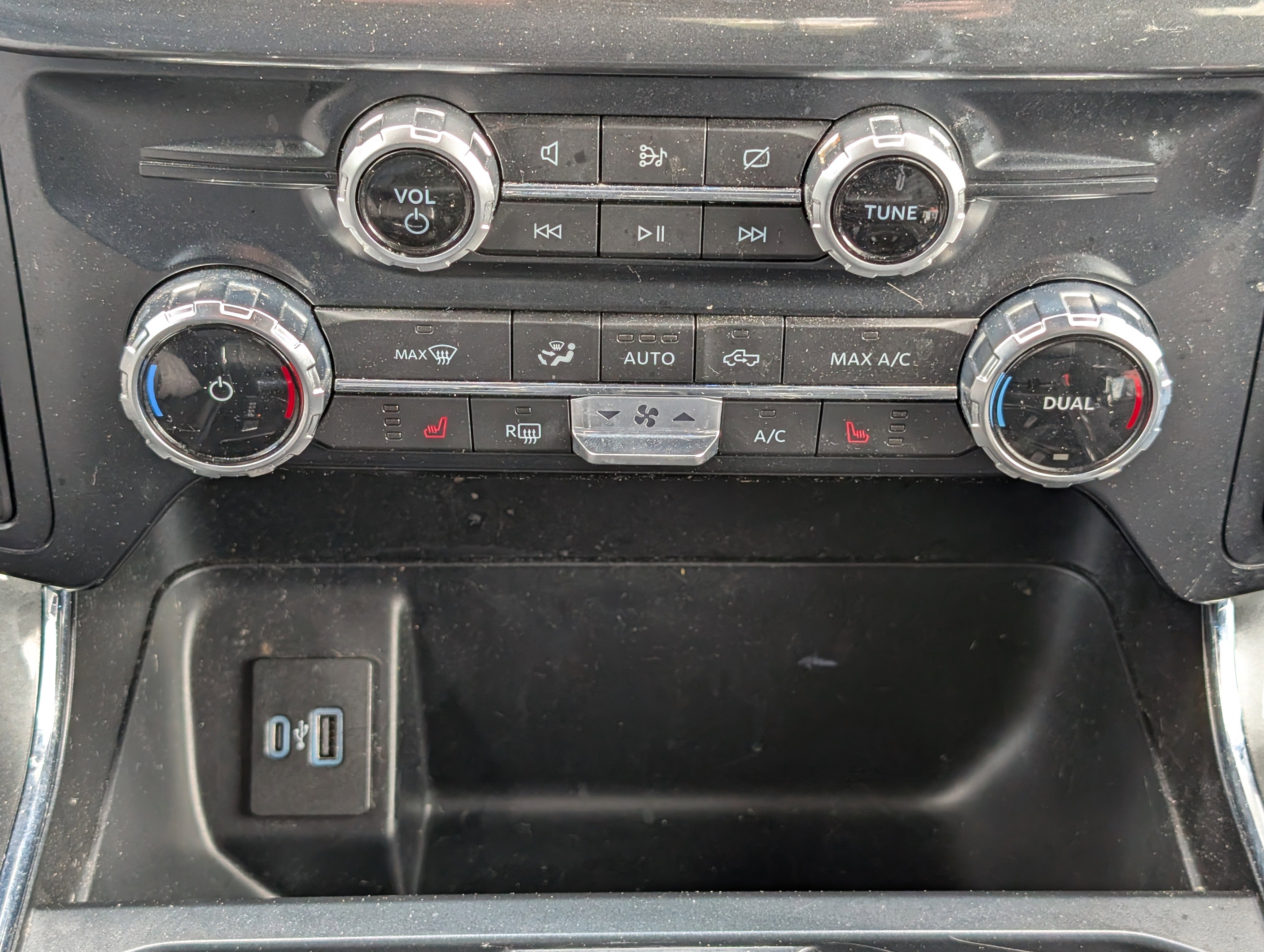 Certified 2022 Ford F150 XLT w/ Equipment Group 302A High AWD/4WD image 24