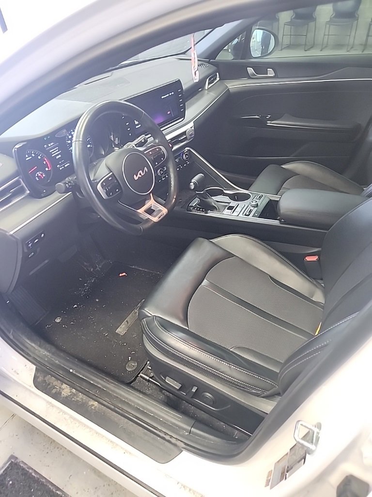 Used 2023 Kia K5 GT-Line w/ GT-Line Premium Package image 2