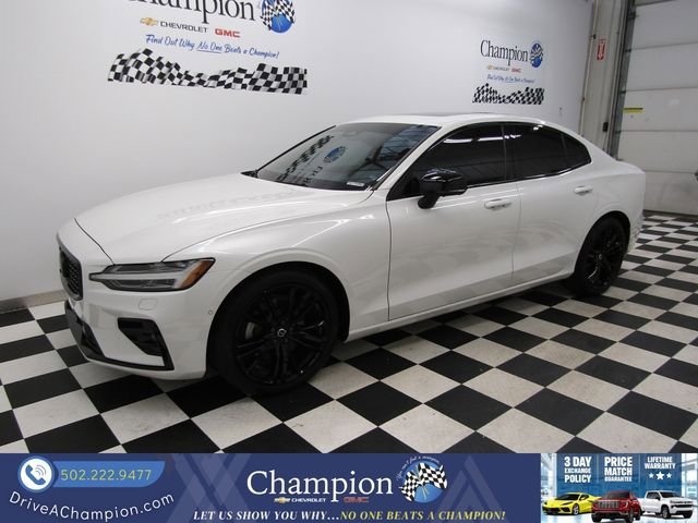 Used 2024 Volvo S60 B5 Plus w/ Climate Package FWD image 14