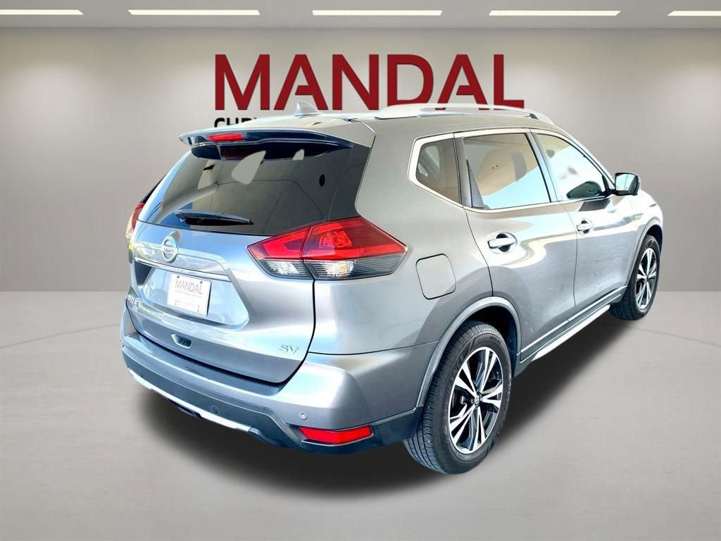 Used 2020 Nissan Rogue SV w/ Premium Package FWD image 6