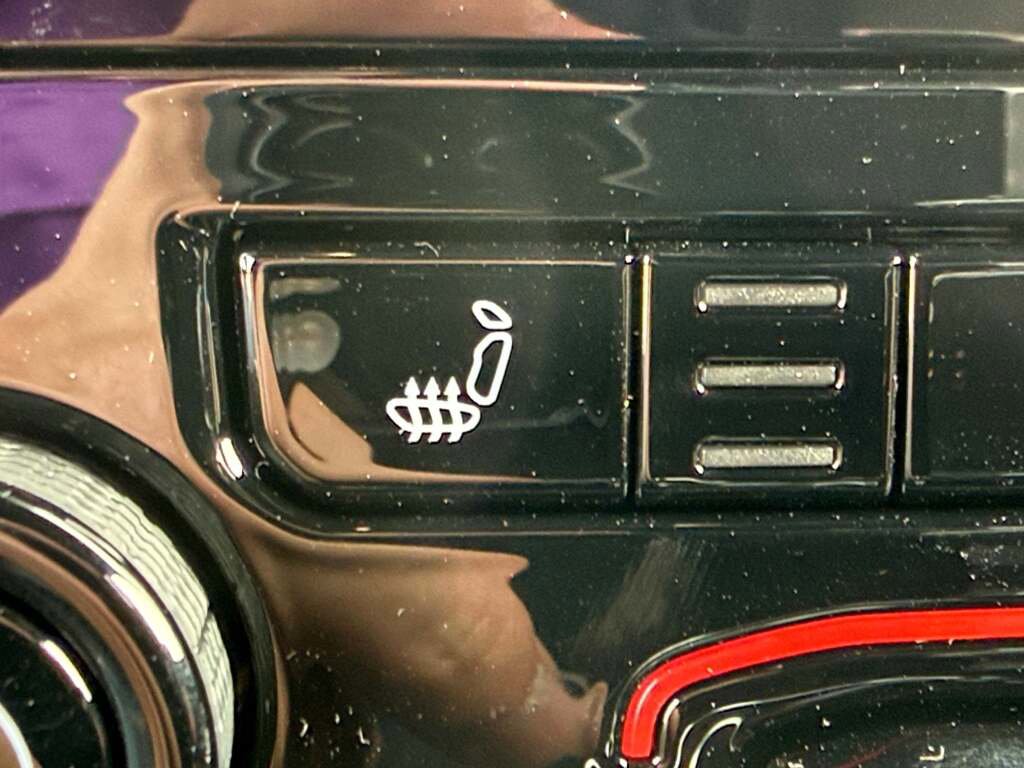 New 2025 Jeep Grand Cherokee L Limited w/ Black Appearance Package image 28