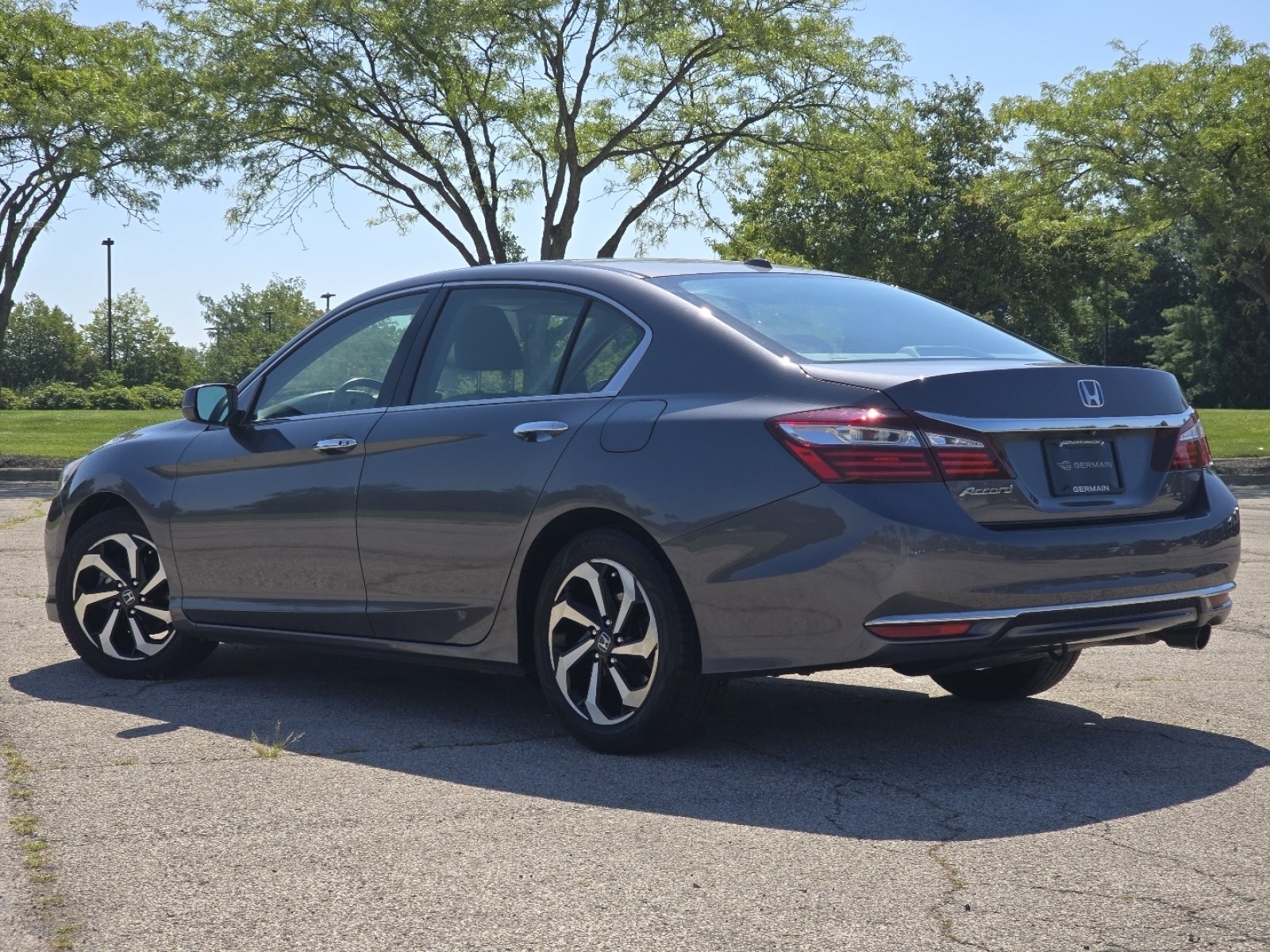 Used 2017 Honda Accord EX-L image 15