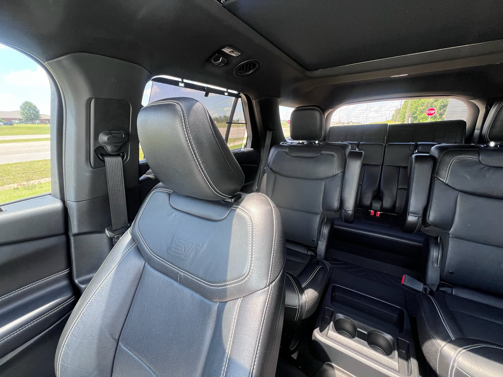 Used 2021 Ford Explorer ST w/ Equipment Group 401A AWD/4WD image 29