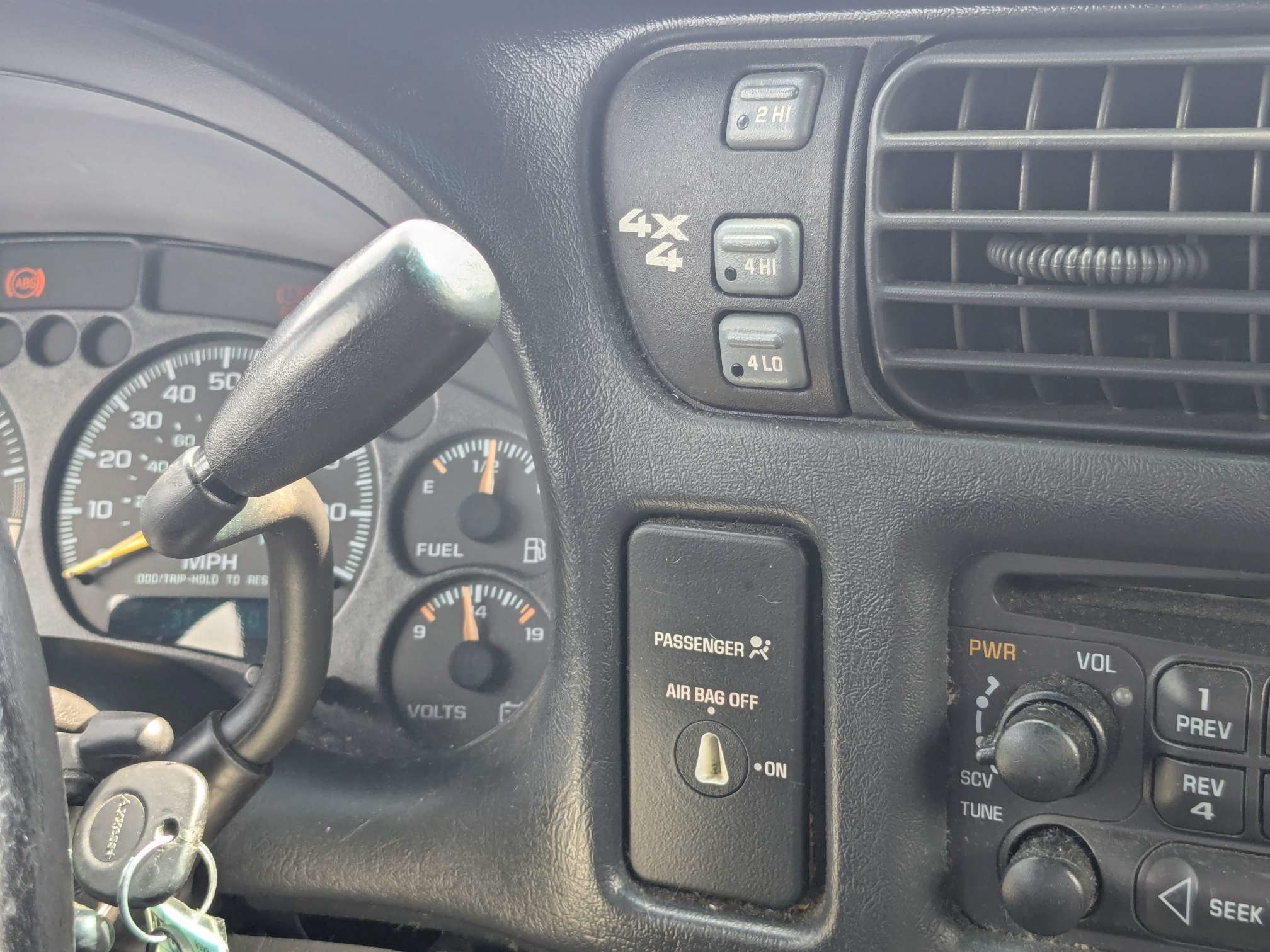 Used 2001 Chevrolet S10 Pickup 4x4 Extended Cab image 30