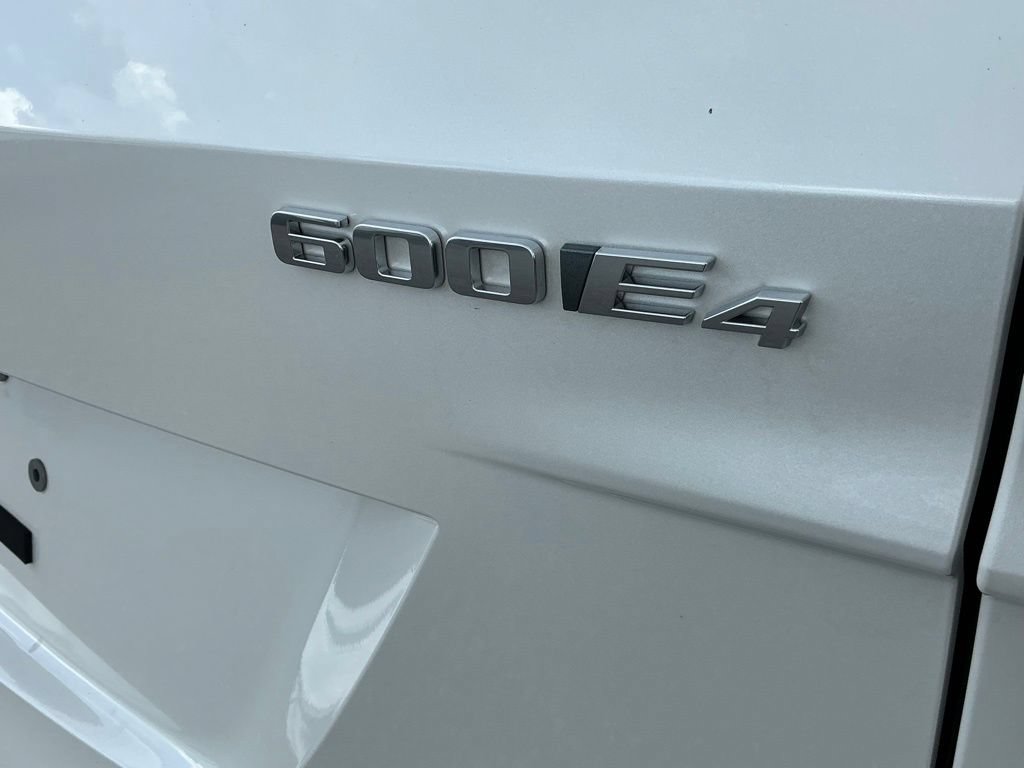 Used 2024 Cadillac Lyriq Sport AWD/4WD image 23