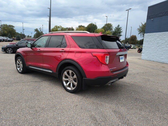 Used 2020 Ford Explorer Platinum w/ Premium Technology Package image 3