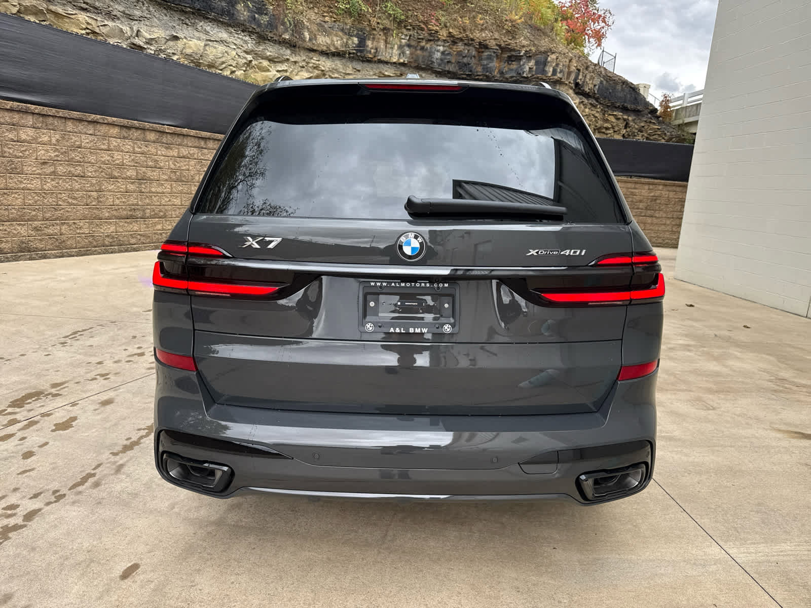 New 2026 BMW X7 xDrive40i w/ M Sport Package image 4