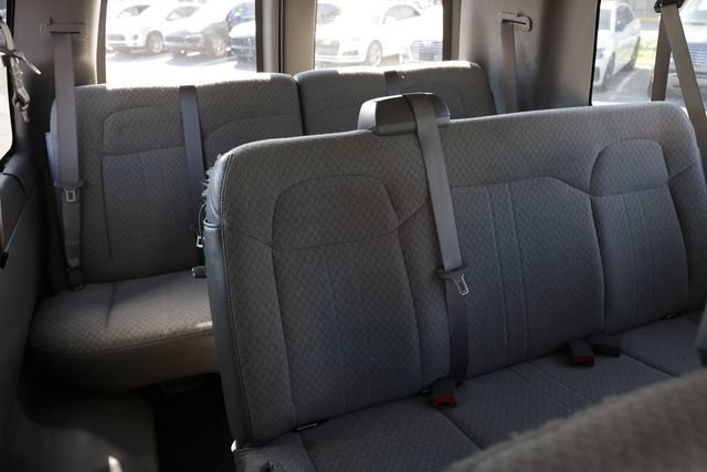 Used 2017 Chevrolet Express 3500 LT w/ LT Preferred Equipment Group RWD image 32
