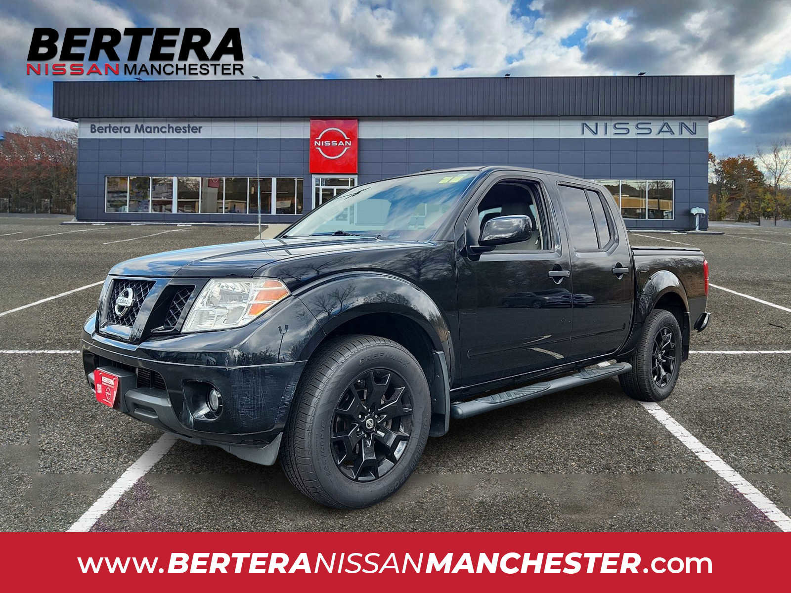 Used 2018 Nissan Frontier SV w/ Value Truck Package AWD/4WD image 1