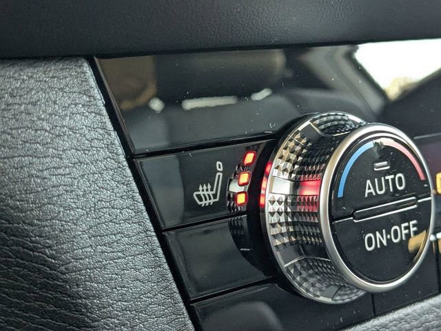 New 2026 Mitsubishi Outlander SE image 24