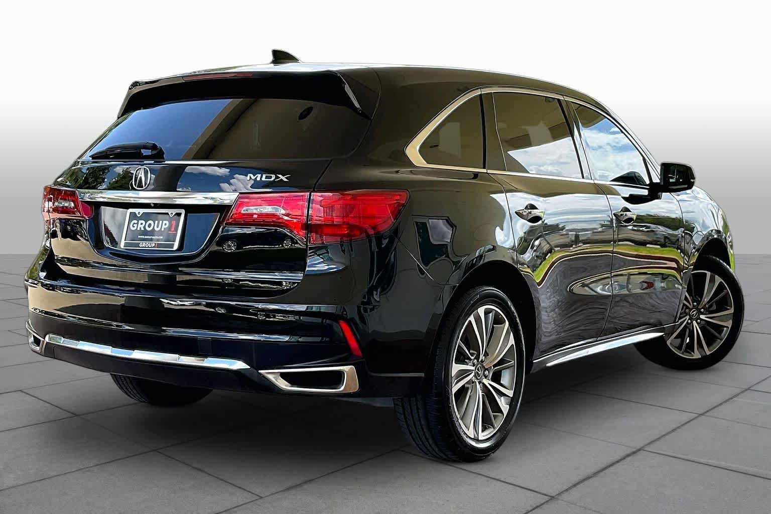 Used 2017 Acura MDX w/ Technology Package FWD image 11