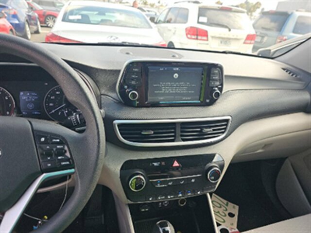 Used 2019 Hyundai Tucson Value FWD image 11