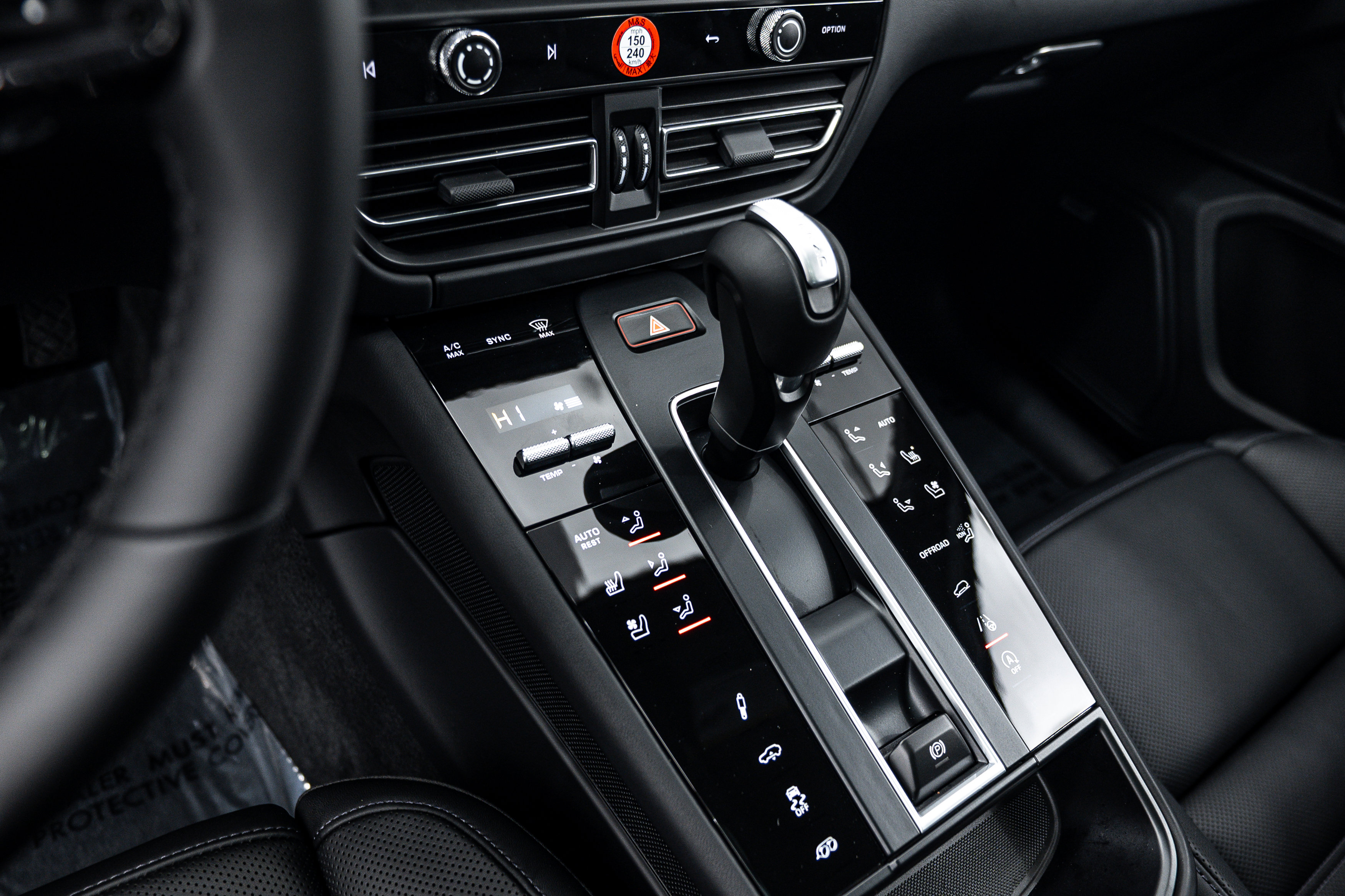 Certified 2026 Porsche Macan GTS image 14