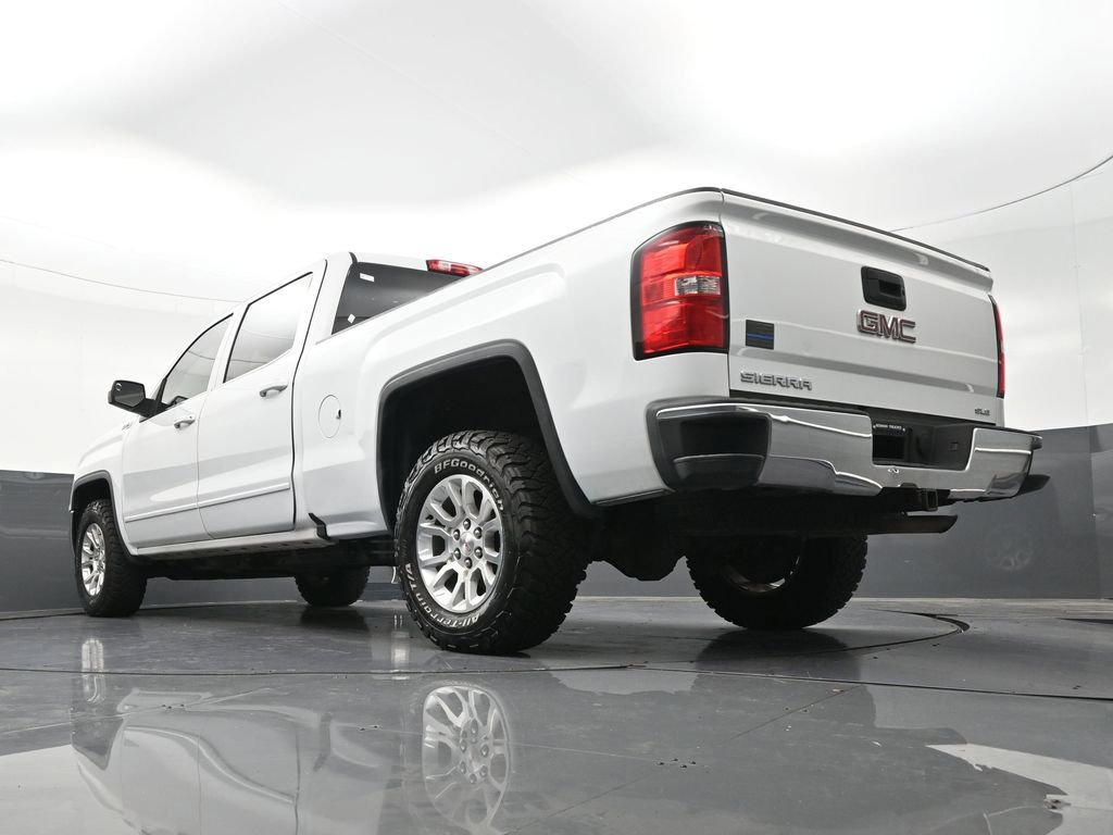 Used 2018 GMC Sierra 1500 SLE w/ Suspension Package, Off-Road image 29