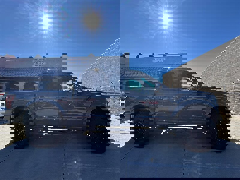 Used 2018 Ford F150 Raptor w/ Equipment Group 802A Luxury image 7