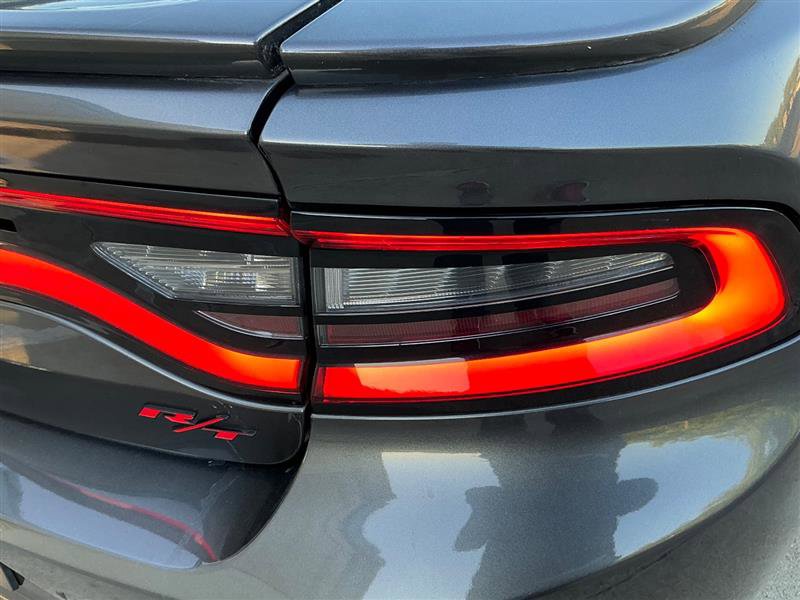 Used 2016 Dodge Charger R/T RWD image 17