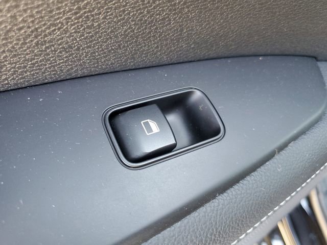 Used 2022 Kia Forte GT-Line w/ GT-Line Technology Package image 17