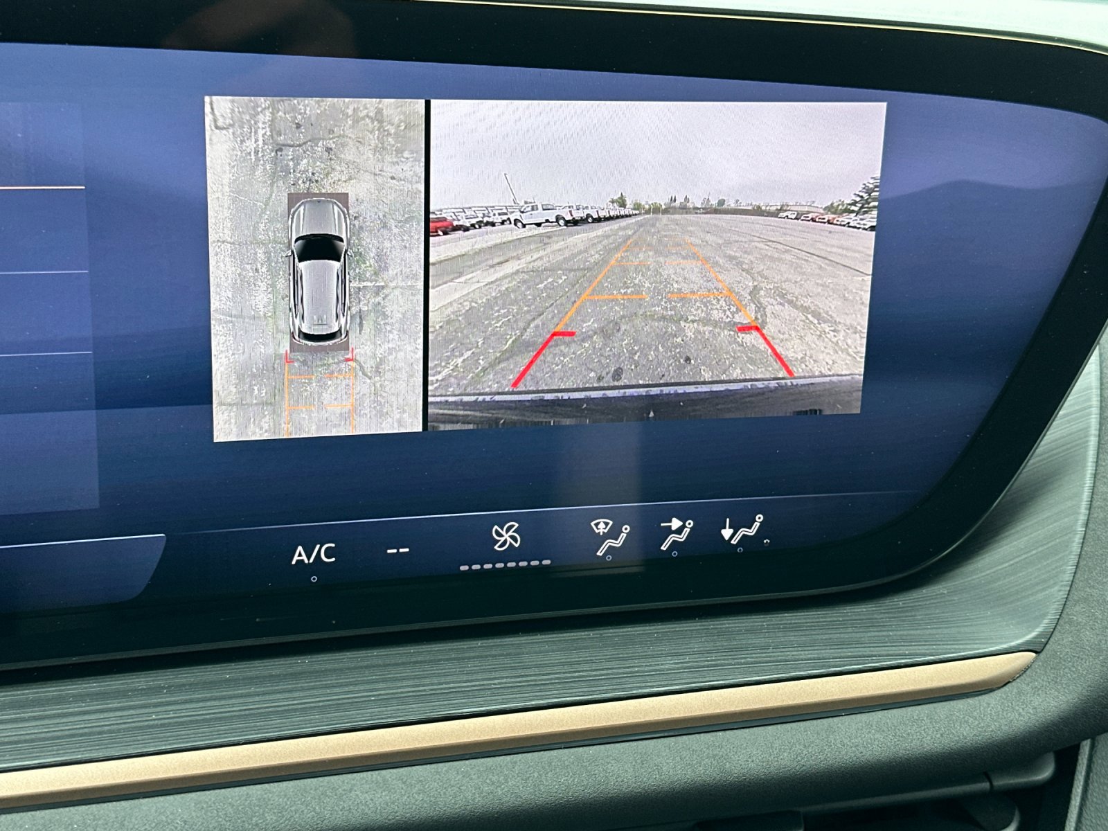 Used 2025 Buick Envision Sport Touring image 20