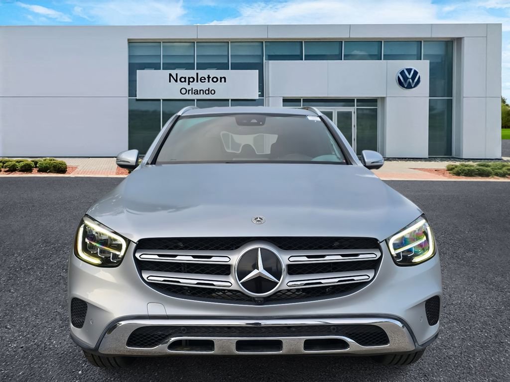Used 2022 Mercedes-Benz GLC 300 w/ Premium Package Lite image 2