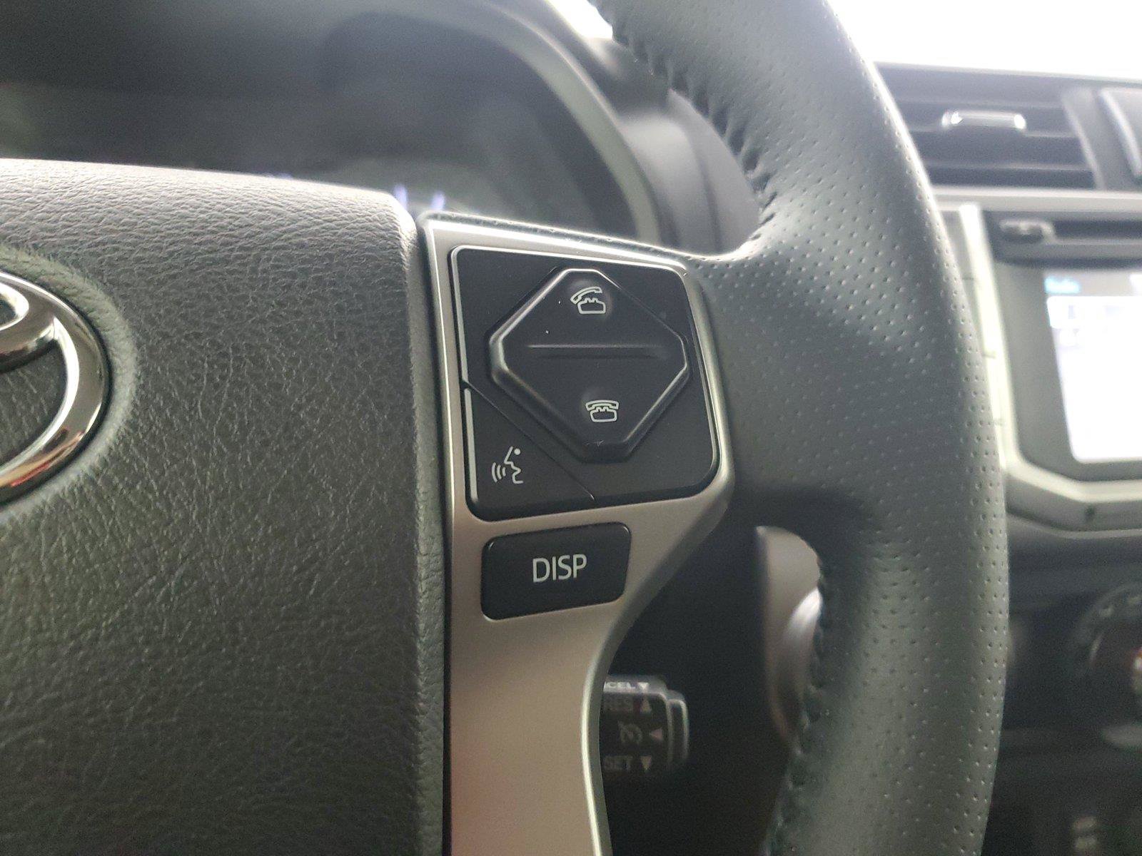 Used 2017 Toyota 4Runner SR5 RWD image 23
