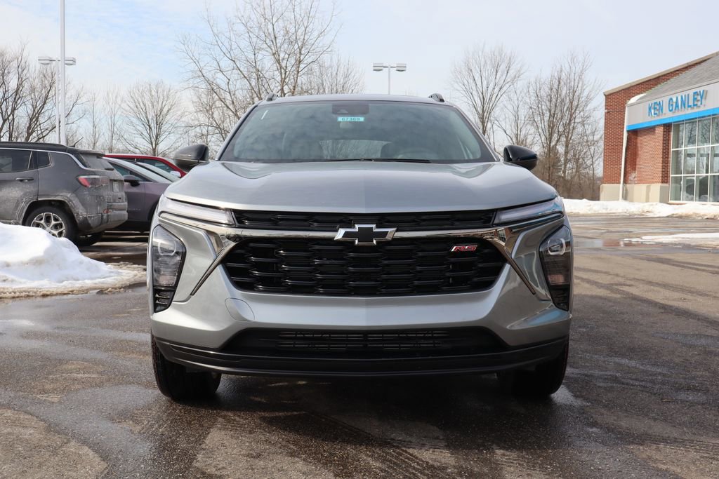 New 2026 Chevrolet Trax RS w/ Sunroof Package image 4