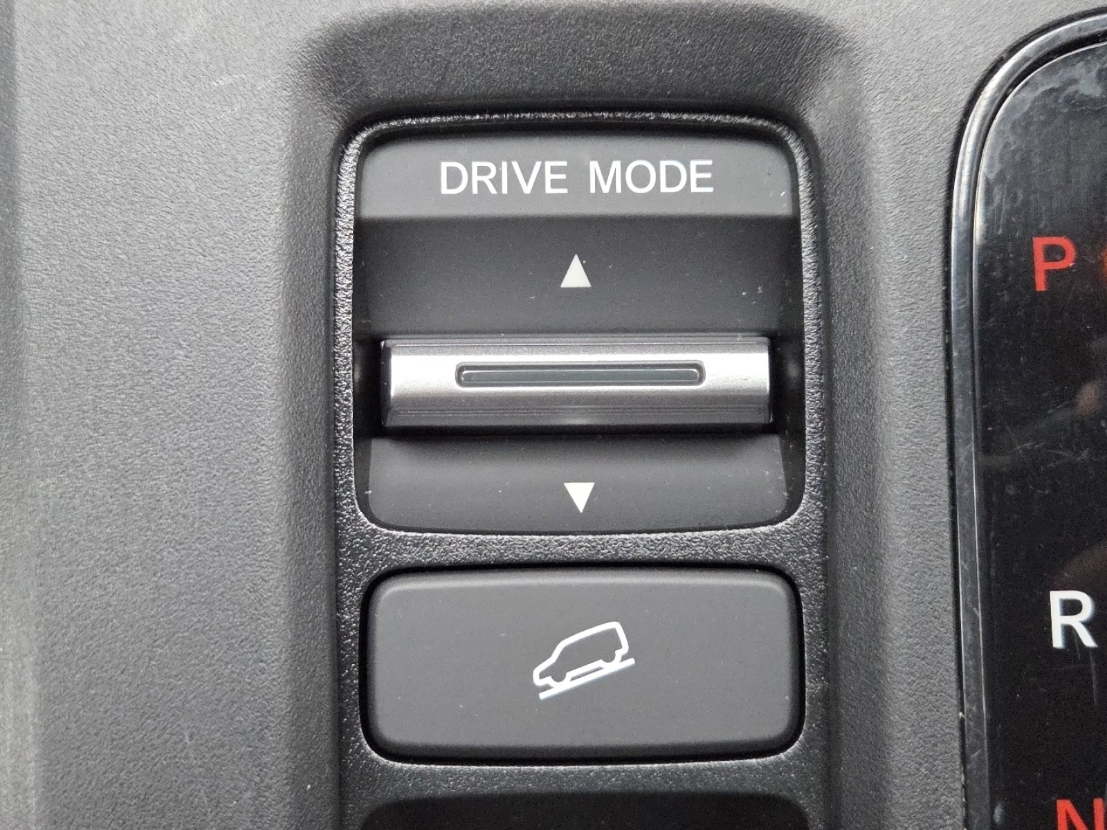 Used 2023 Honda CR-V Sport Touring image 9