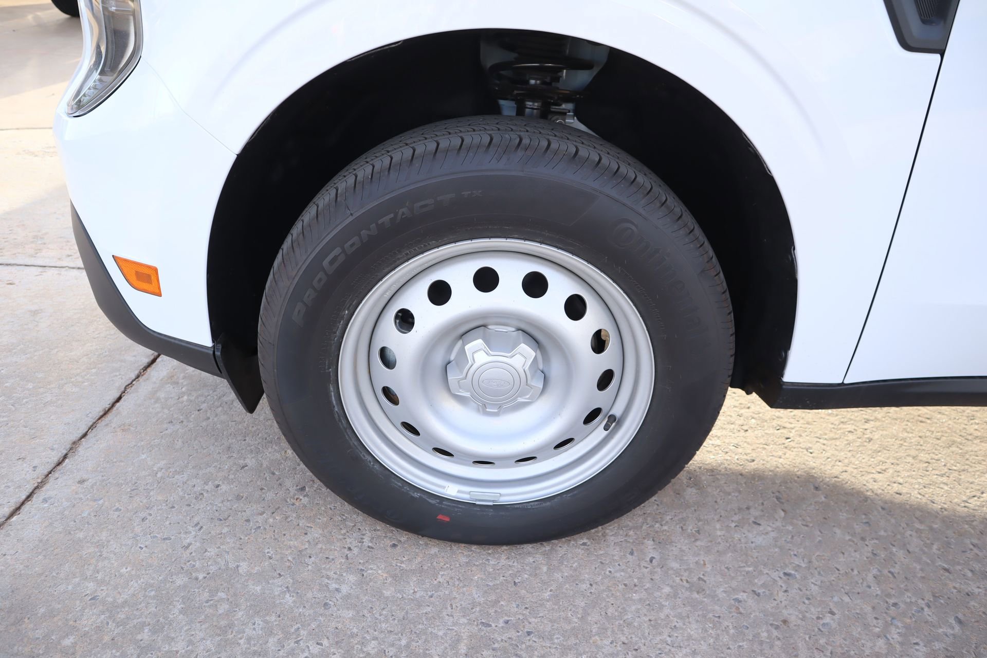 New 2026 Ford Maverick XL image 18