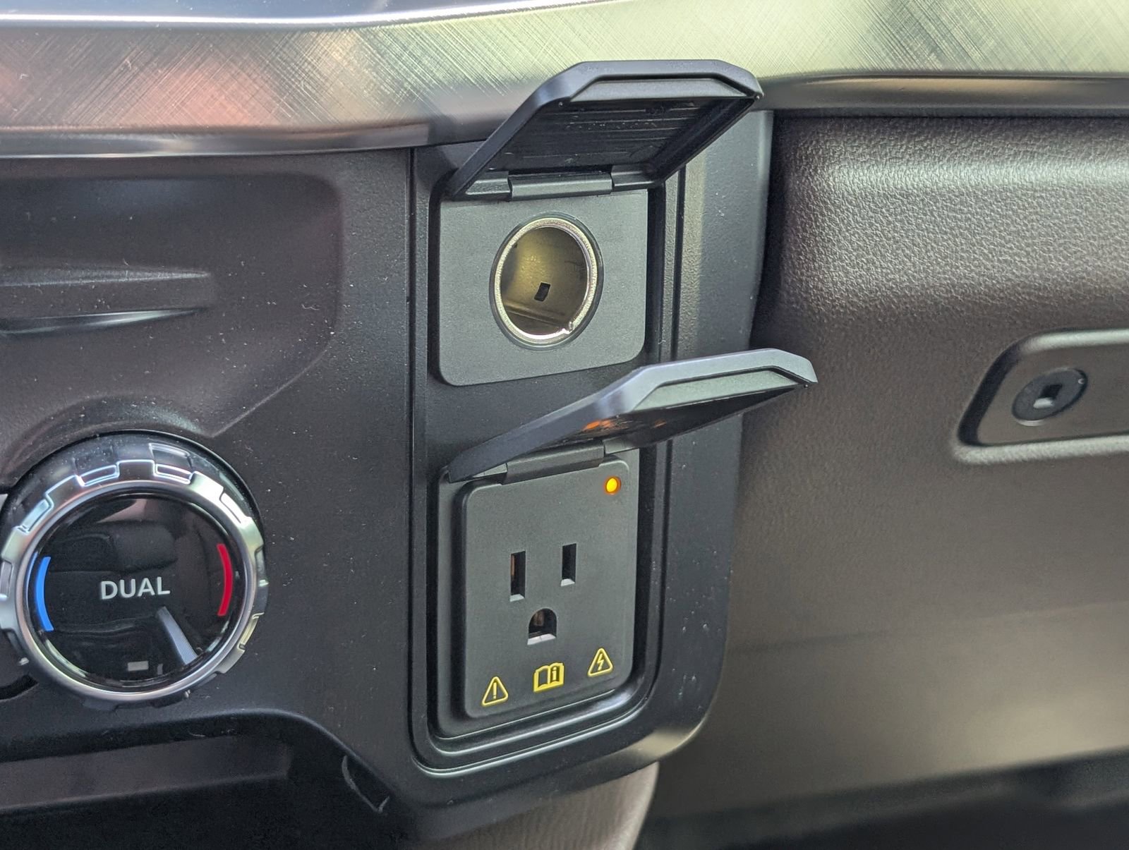 New 2026 Ford F250 4x4 Crew Cab Super Duty image 23