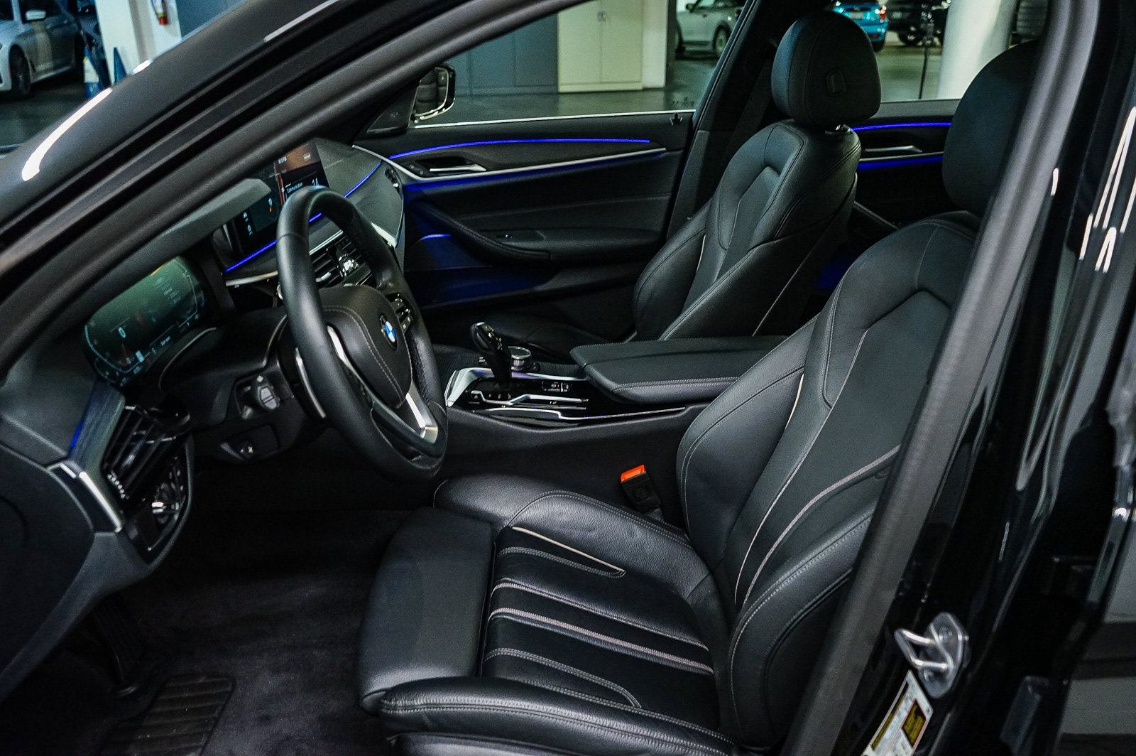 Certified 2023 BMW 540i w/ Premium Package RWD image 17