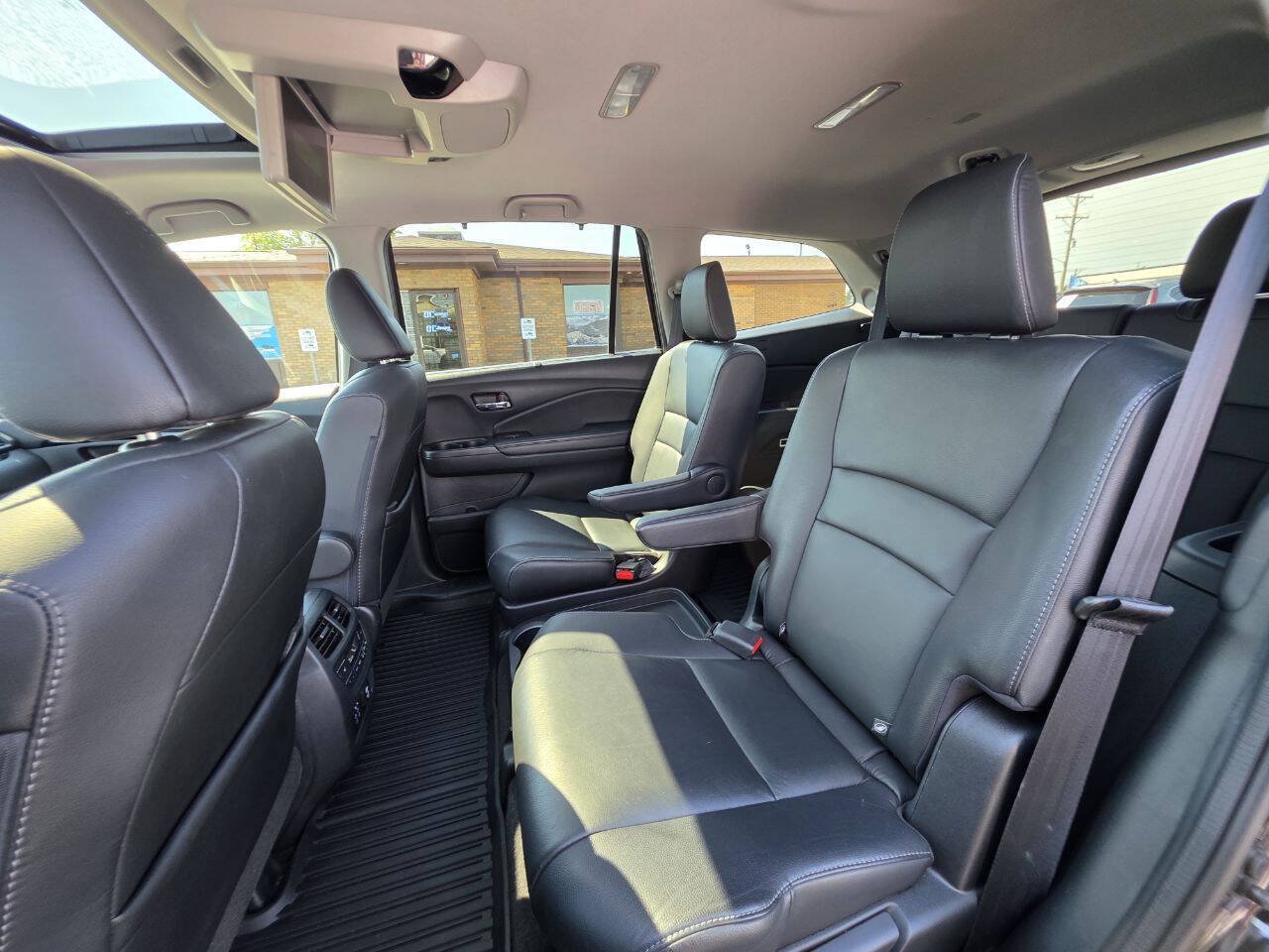 Used 2021 Honda Pilot Touring image 26