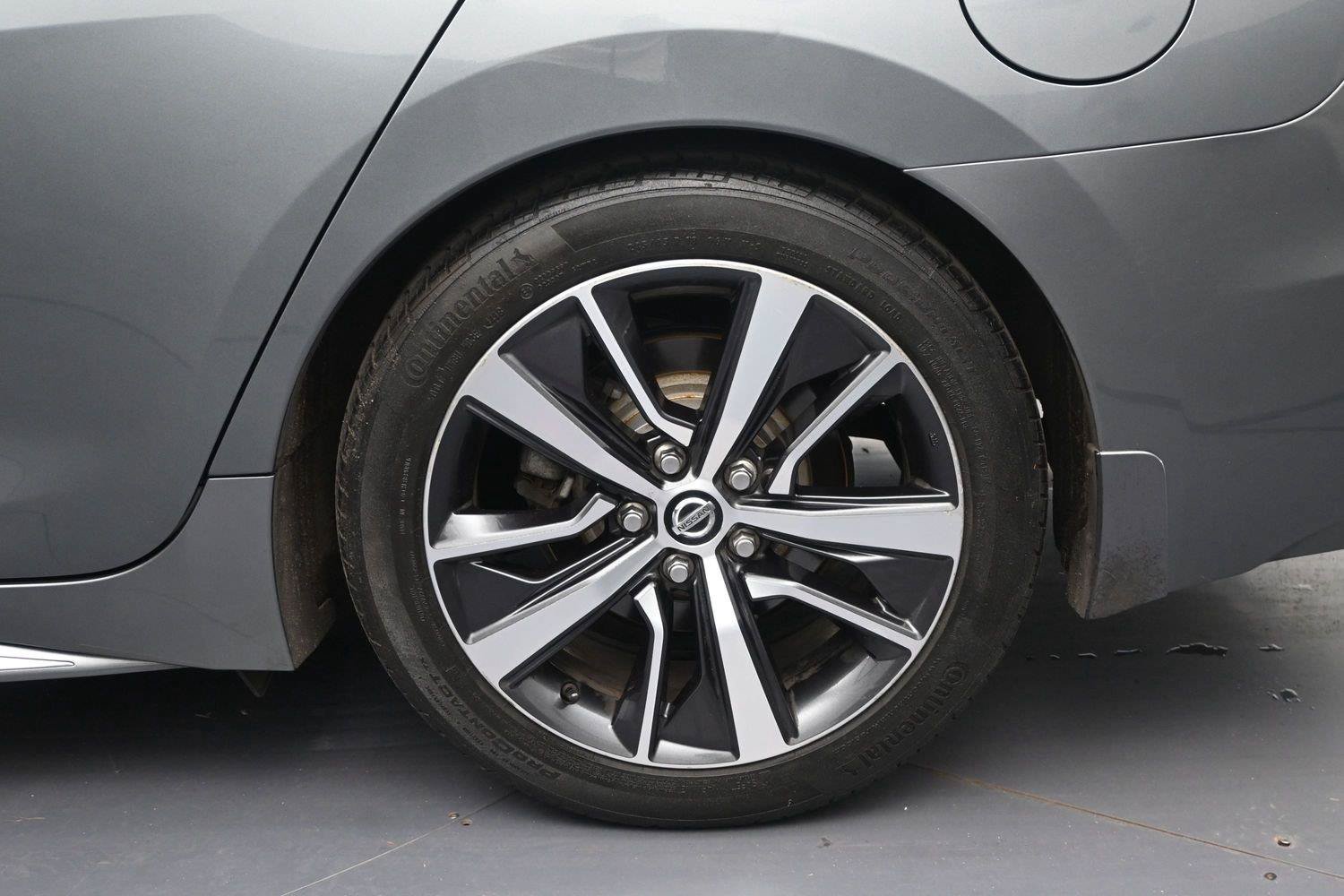 Used 2019 Nissan Maxima 3.5 SL w/ Floor Mat Group FWD image 11
