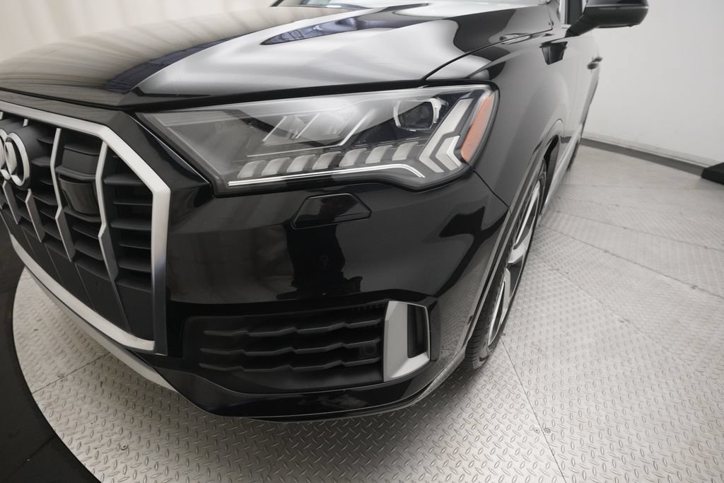 Used 2020 Audi Q7 3.0T Prestige w/ Prestige Package AWD/4WD image 24