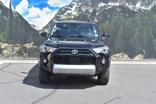 Used 2021 Toyota 4Runner TRD Off-Road AWD/4WD image 5