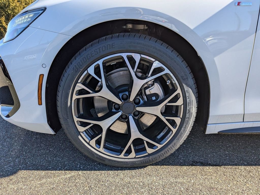 New 2026 Audi A6 Premium Plus image 16