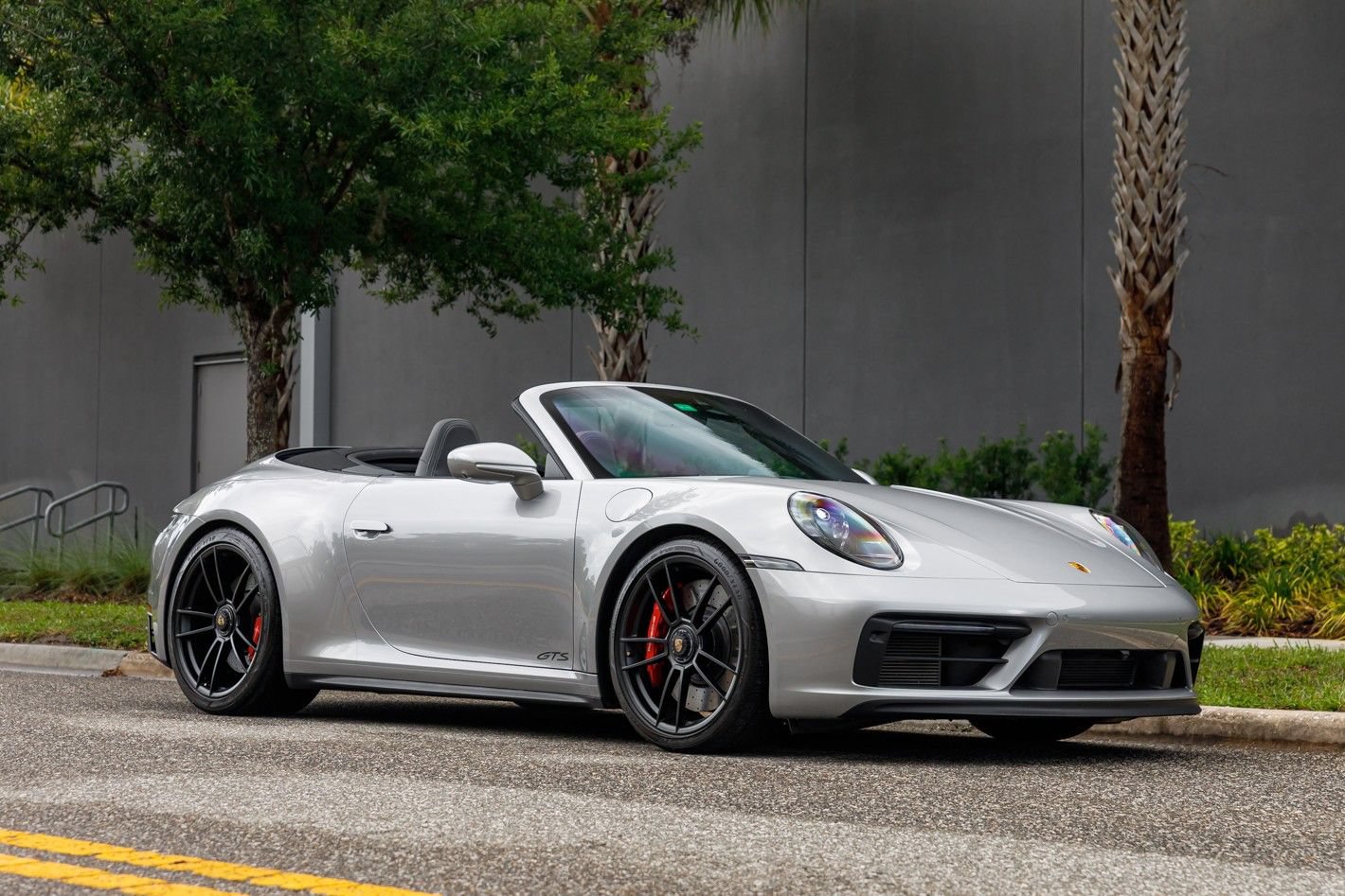 Used 2022 Porsche 911 Carrera GTS RWD image 10